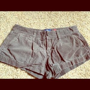 American Eagle Size 8 Corduroy Shorts